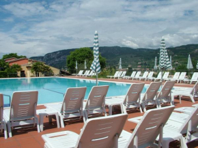 Residence Corte Camaldoli Garda